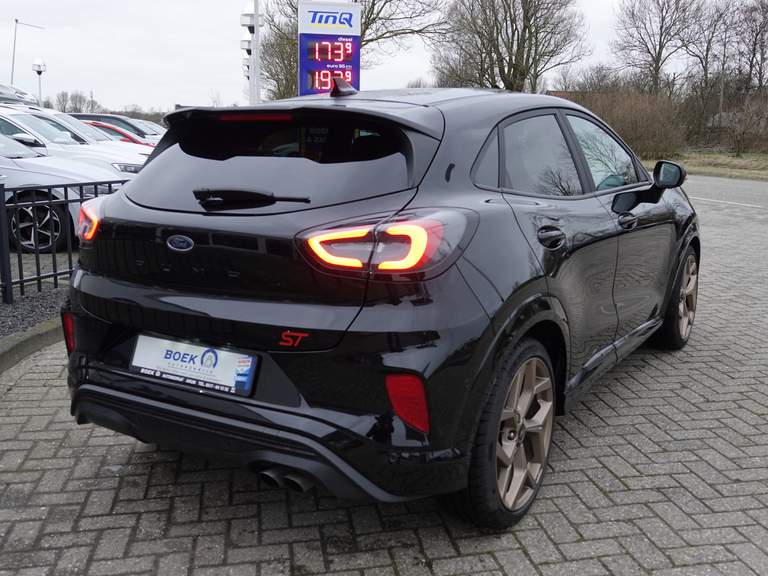 Ford Ford