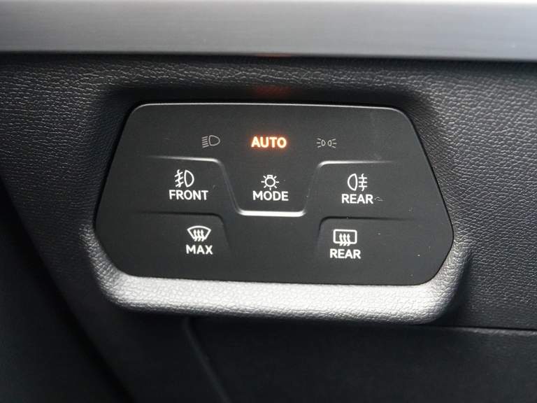 SEAT SEAT