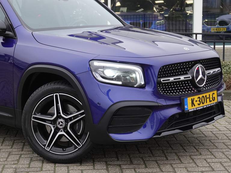 Mercedes-Benz Mercedes-Benz
