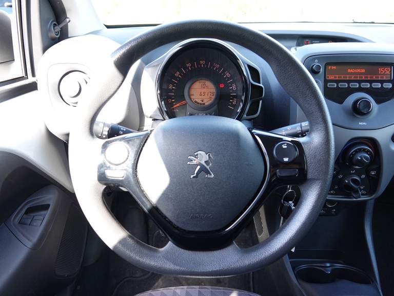 Peugeot