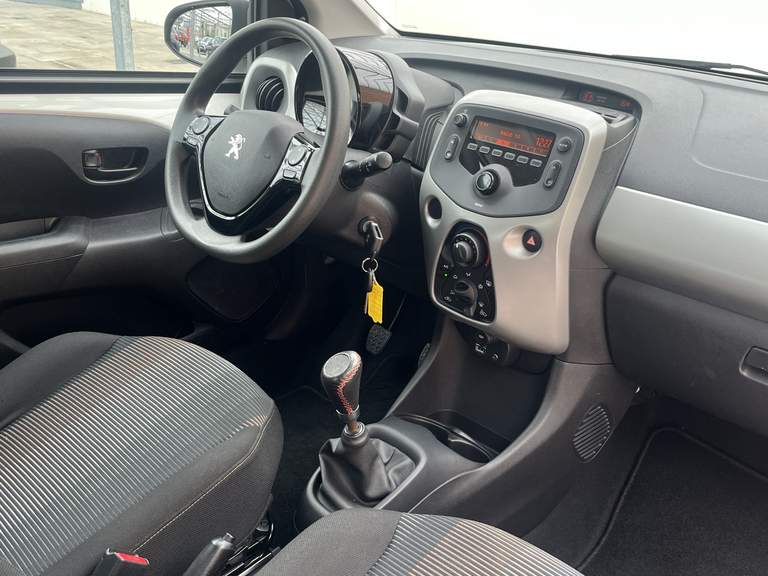 Peugeot
