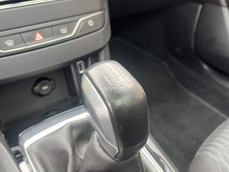 Peugeot Peugeot