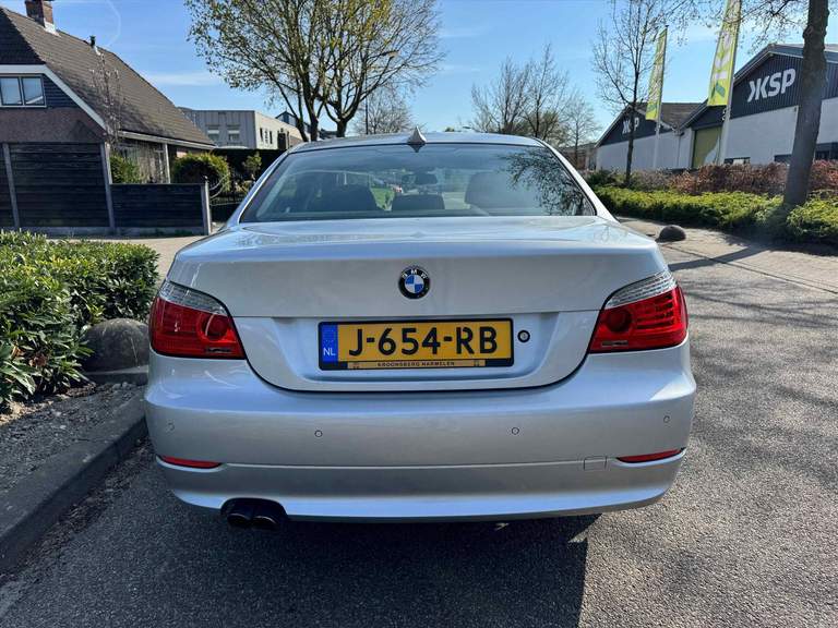BMW BMW