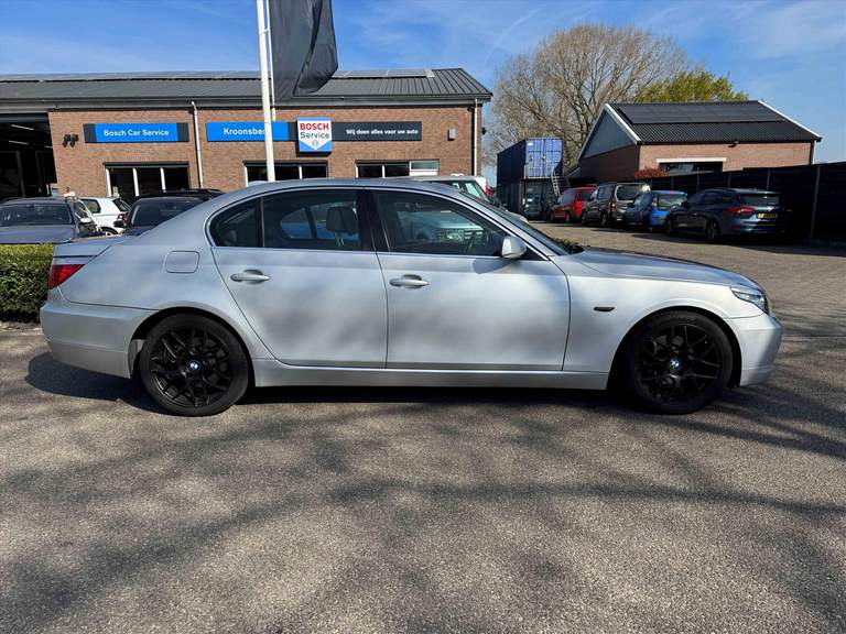 BMW BMW