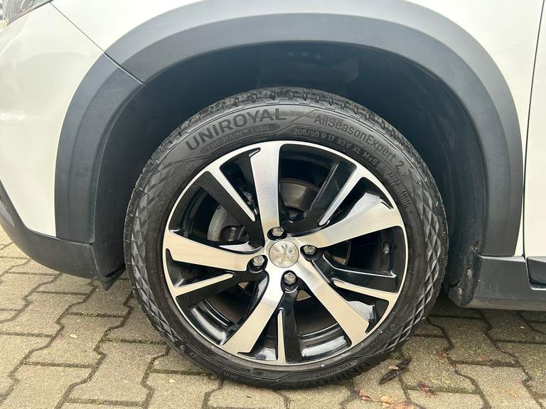 Peugeot Peugeot