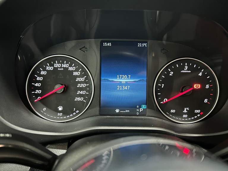 Mercedes-Benz Mercedes-Benz
