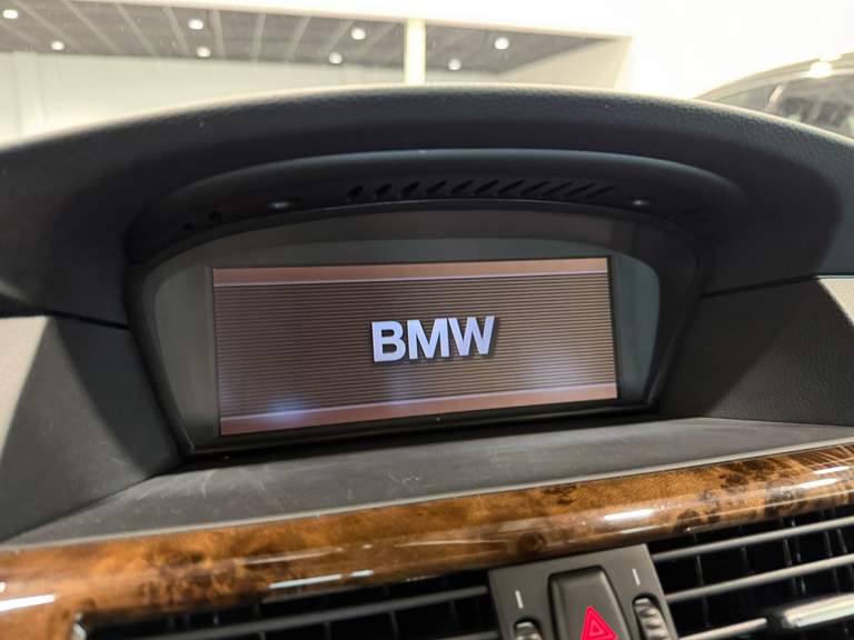 BMW BMW