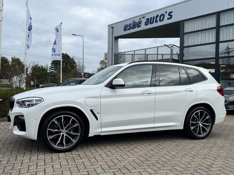 BMW BMW