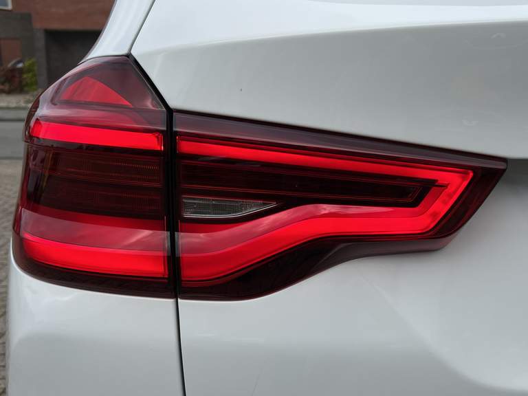 BMW BMW