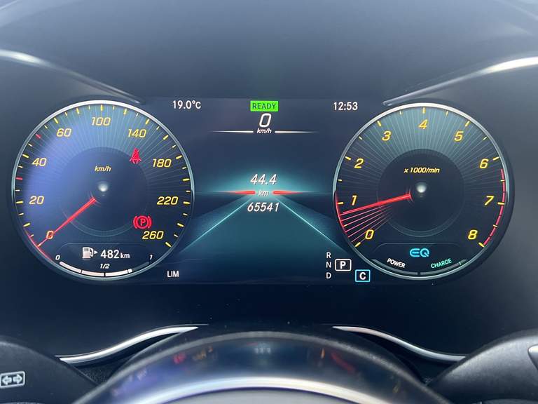 Mercedes-Benz Mercedes-Benz
