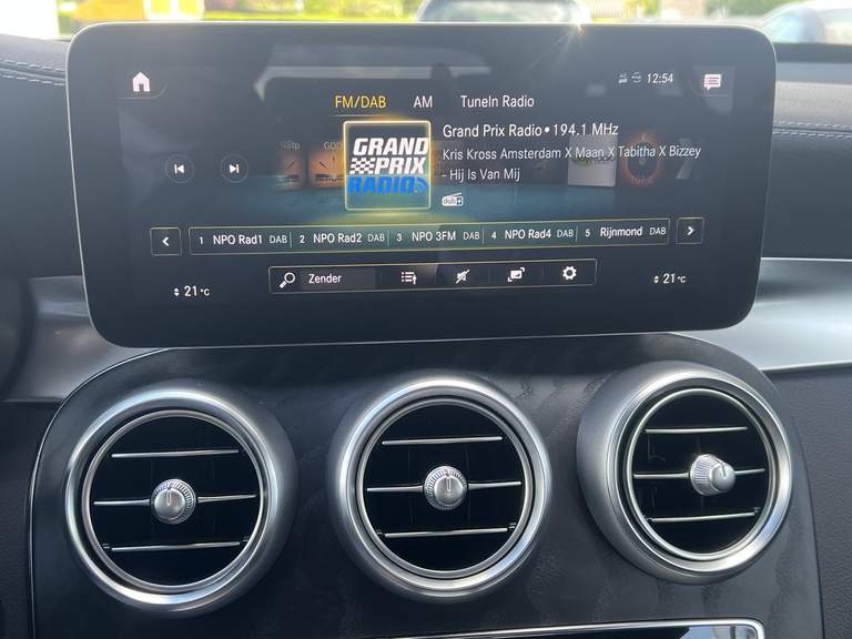 Mercedes-Benz Mercedes-Benz