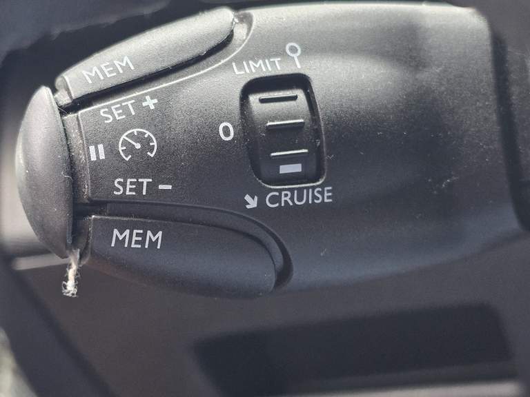 Peugeot Peugeot