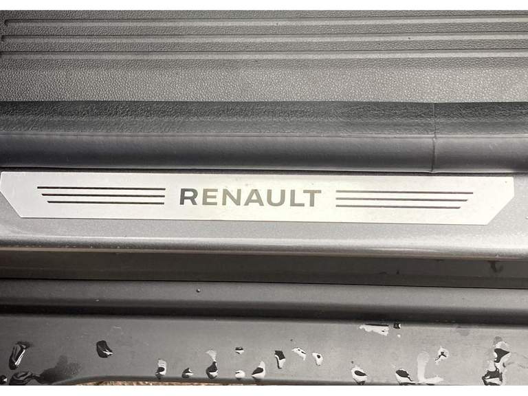 Renault Renault