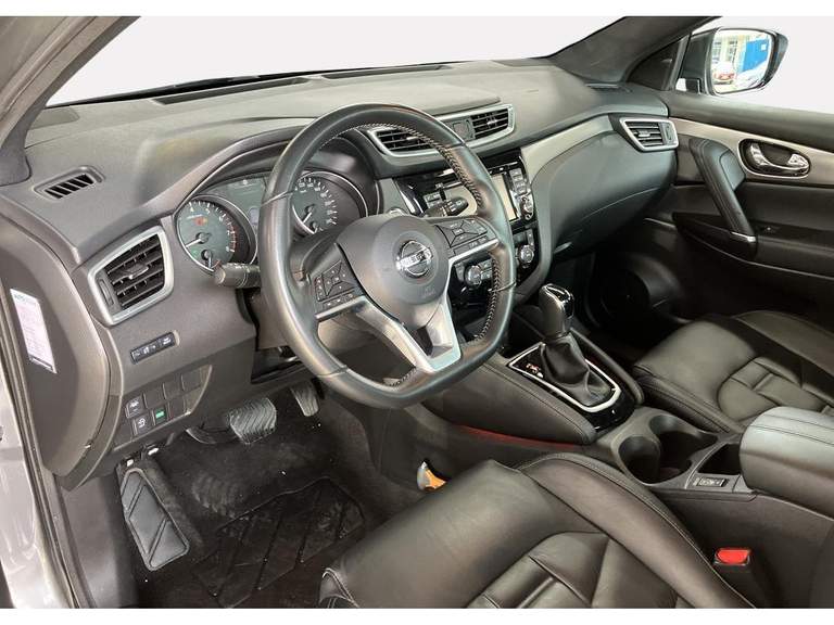 Nissan Nissan