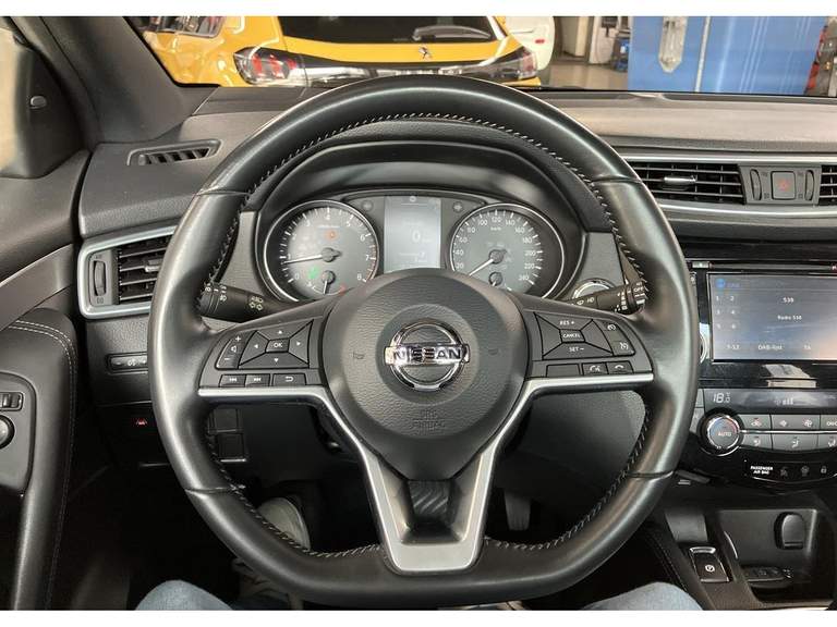 Nissan Nissan
