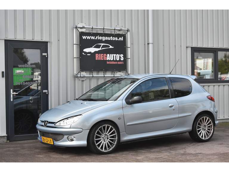 Peugeot Peugeot