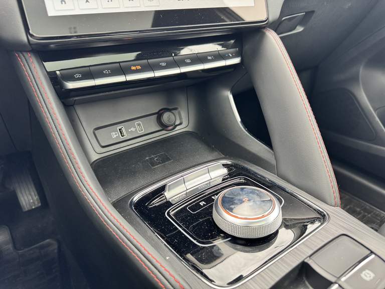 MG