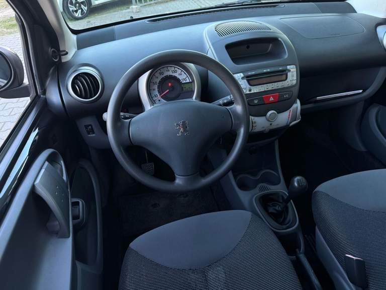 Peugeot