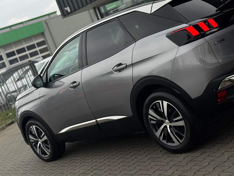 Peugeot Peugeot