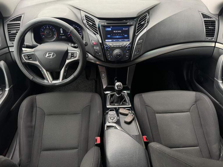 Hyundai Hyundai