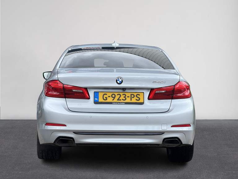 BMW BMW