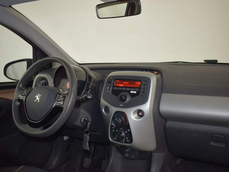 Peugeot