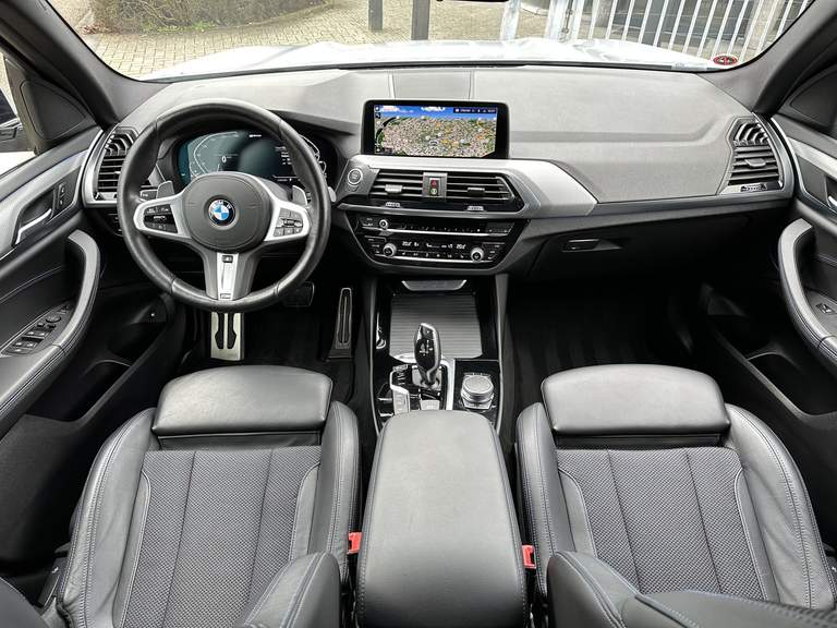 BMW BMW