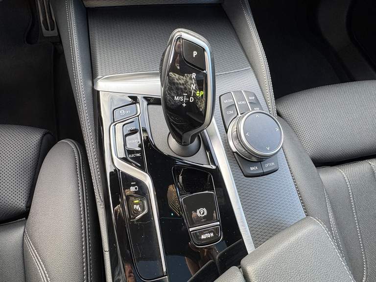 BMW BMW