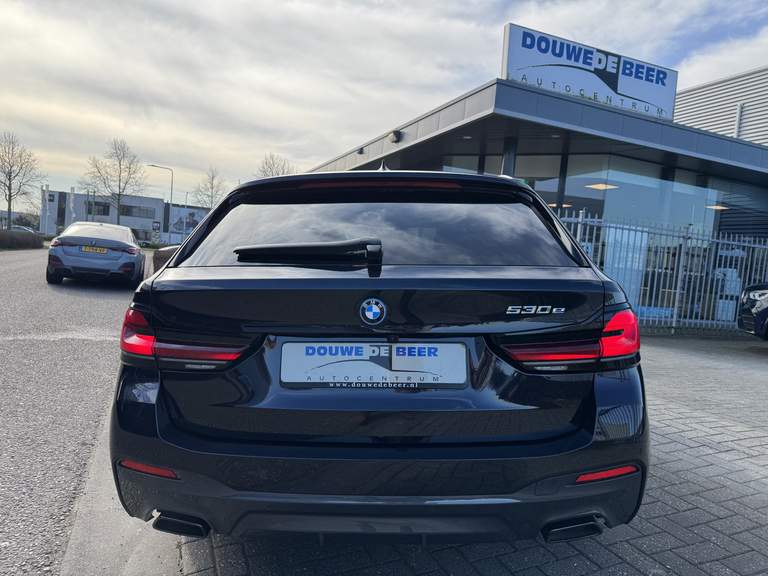 BMW BMW