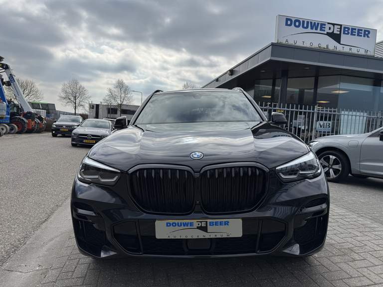 BMW BMW