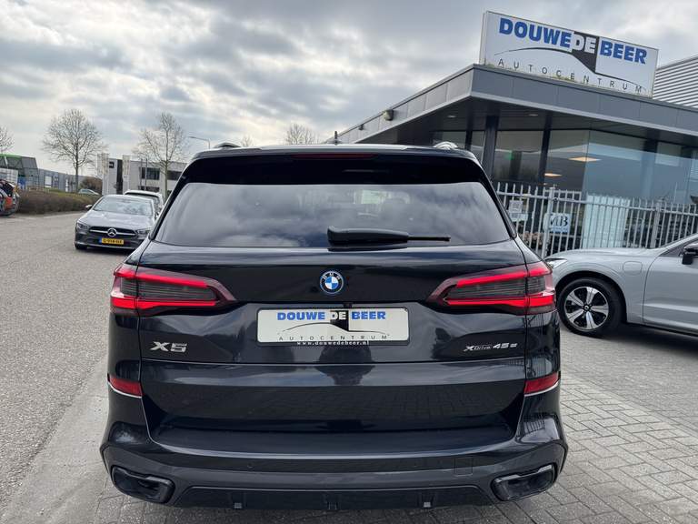 BMW BMW