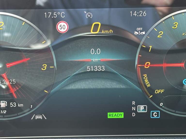 Mercedes-Benz Mercedes-Benz