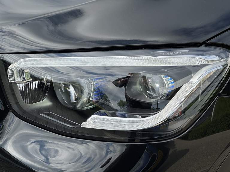Mercedes-Benz Mercedes-Benz