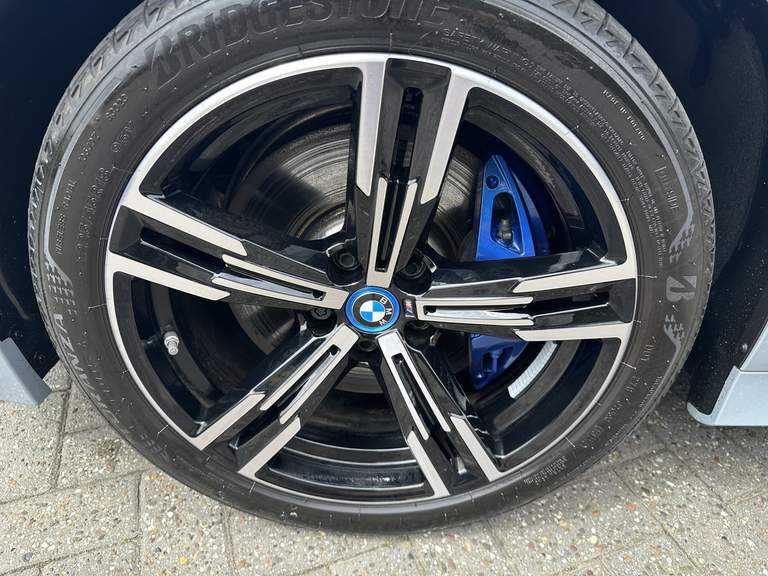 BMW BMW