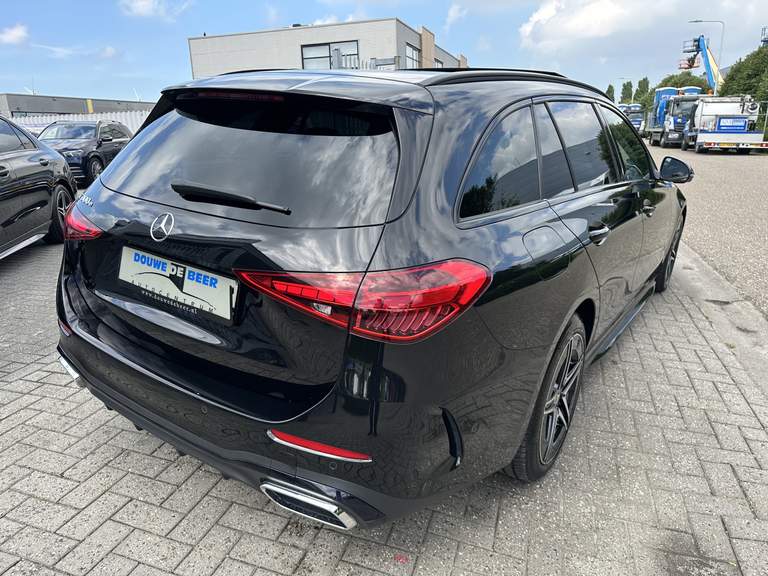 Mercedes-Benz Mercedes-Benz