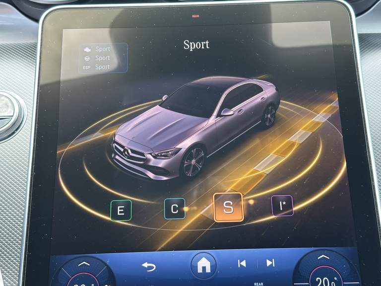 Mercedes-Benz Mercedes-Benz