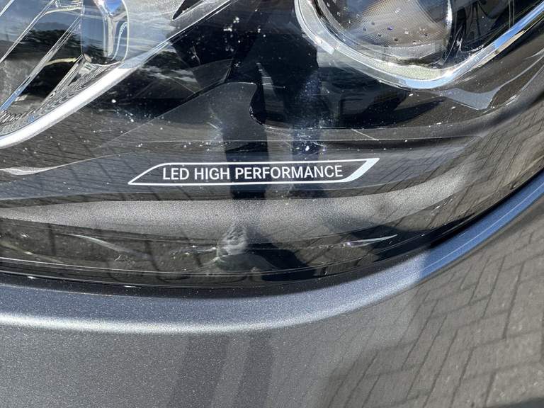 Mercedes-Benz Mercedes-Benz