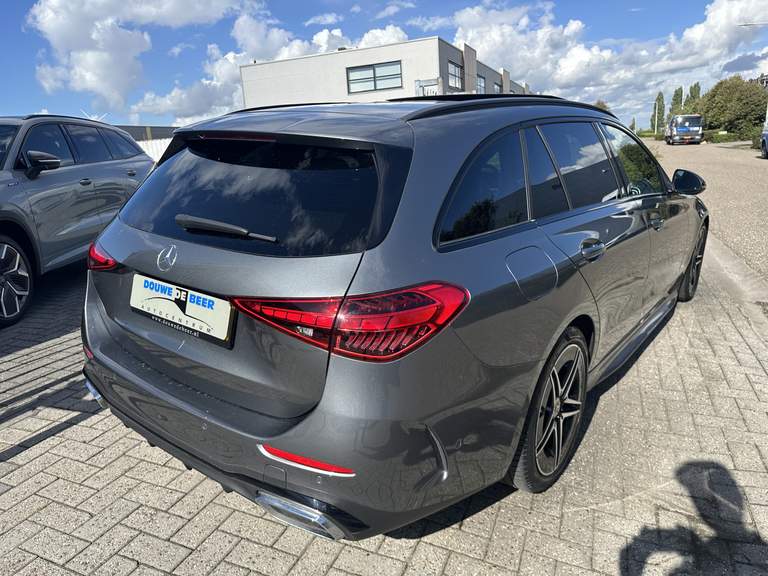 Mercedes-Benz Mercedes-Benz