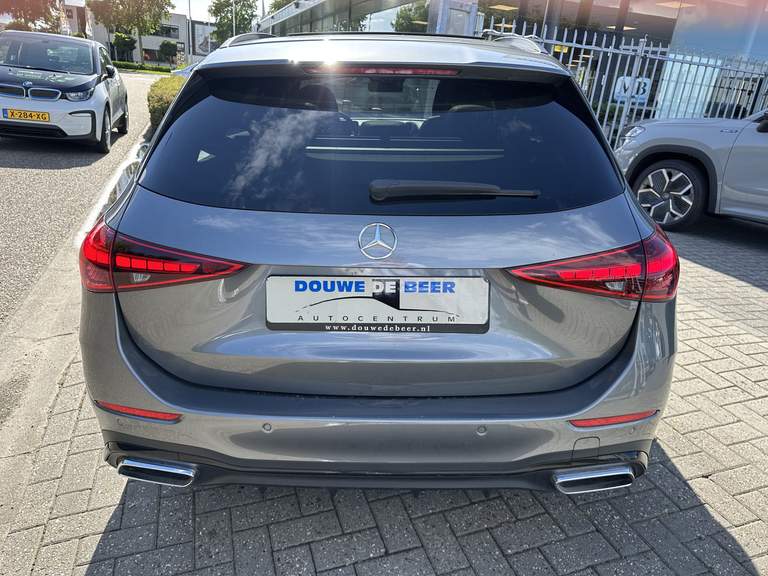 Mercedes-Benz Mercedes-Benz