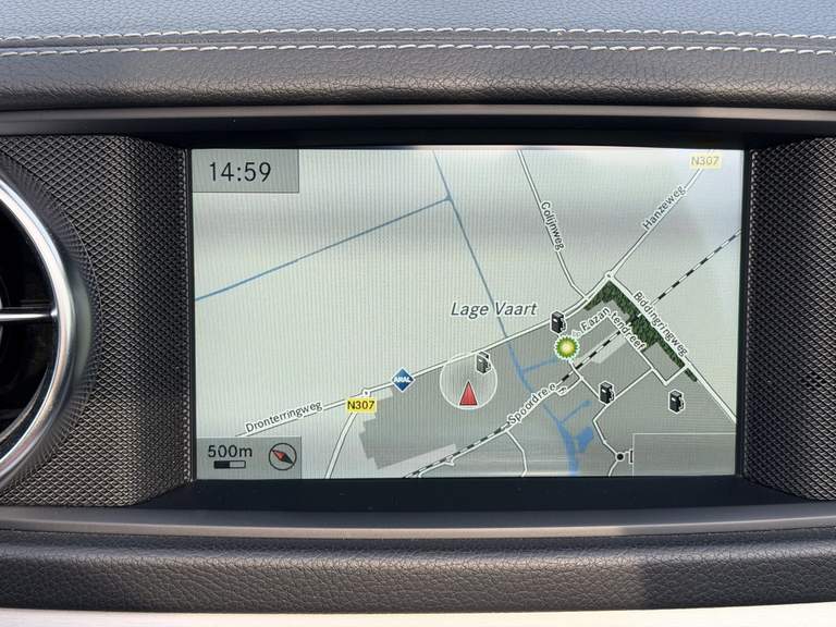 Mercedes-Benz Mercedes-Benz