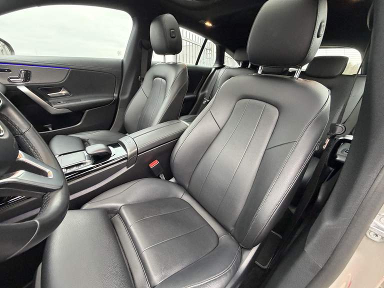 Mercedes-Benz Mercedes-Benz