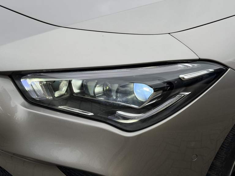 Mercedes-Benz Mercedes-Benz