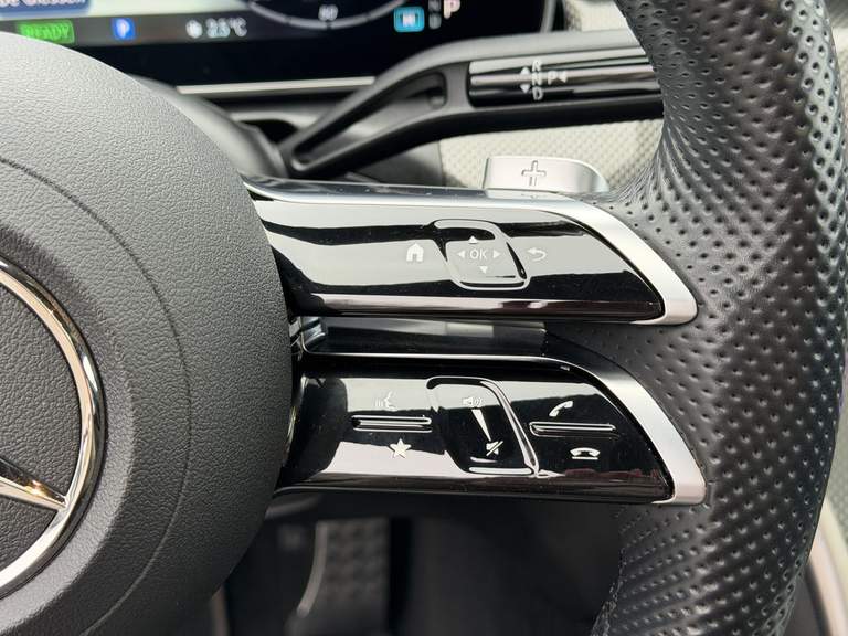 Mercedes-Benz Mercedes-Benz