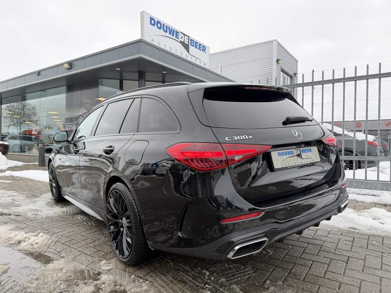 Mercedes-Benz Mercedes-Benz