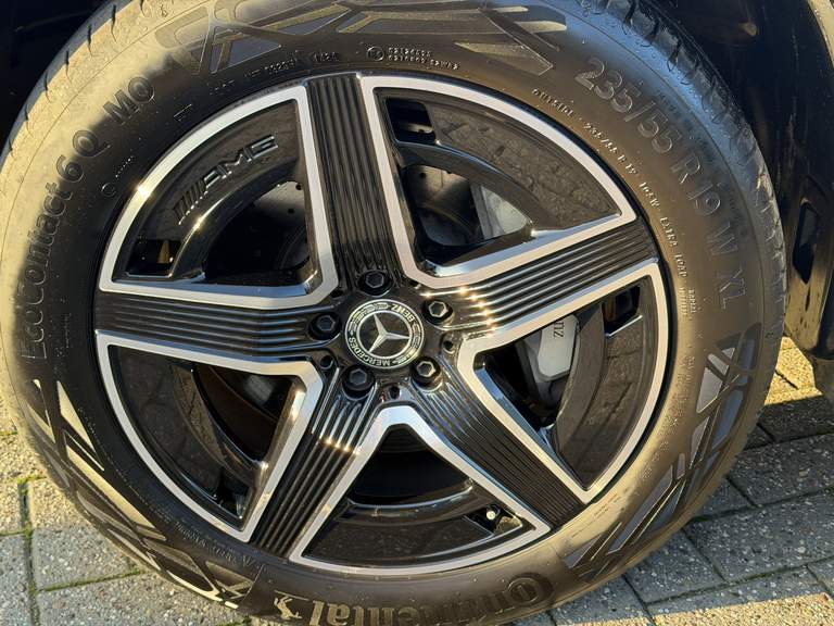 Mercedes-Benz Mercedes-Benz