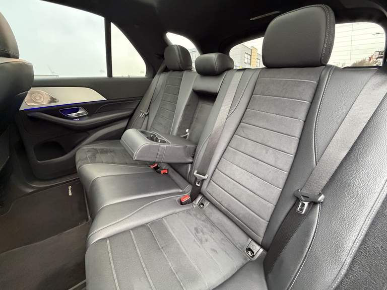 Mercedes-Benz Mercedes-Benz