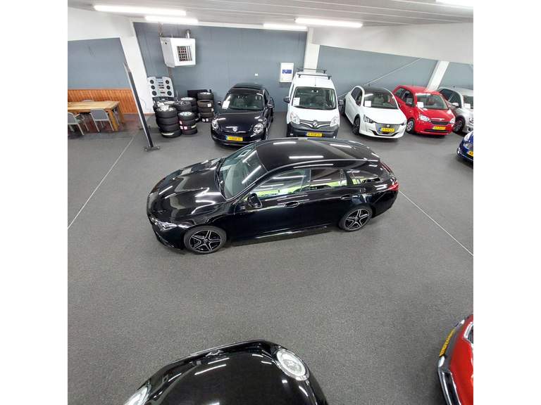 Mercedes-Benz Mercedes-Benz