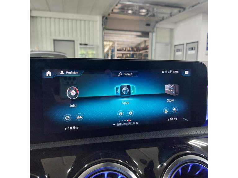 Mercedes-Benz Mercedes-Benz