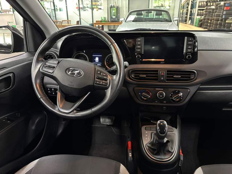 Hyundai Hyundai