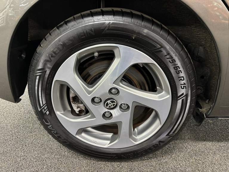 Toyota Toyota